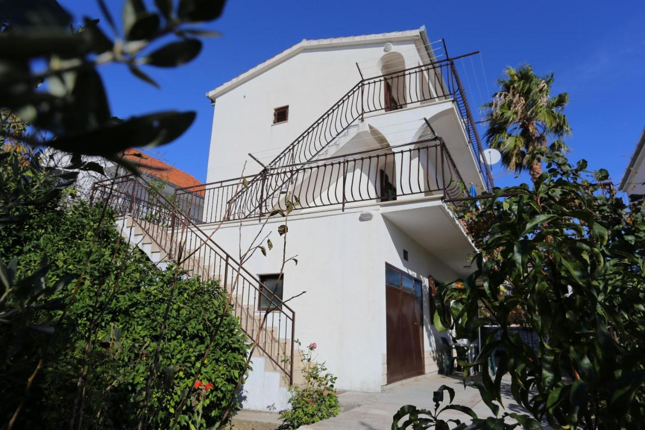 Apartments By The Sea Rogoznica - 10338 Eksteriør bilde